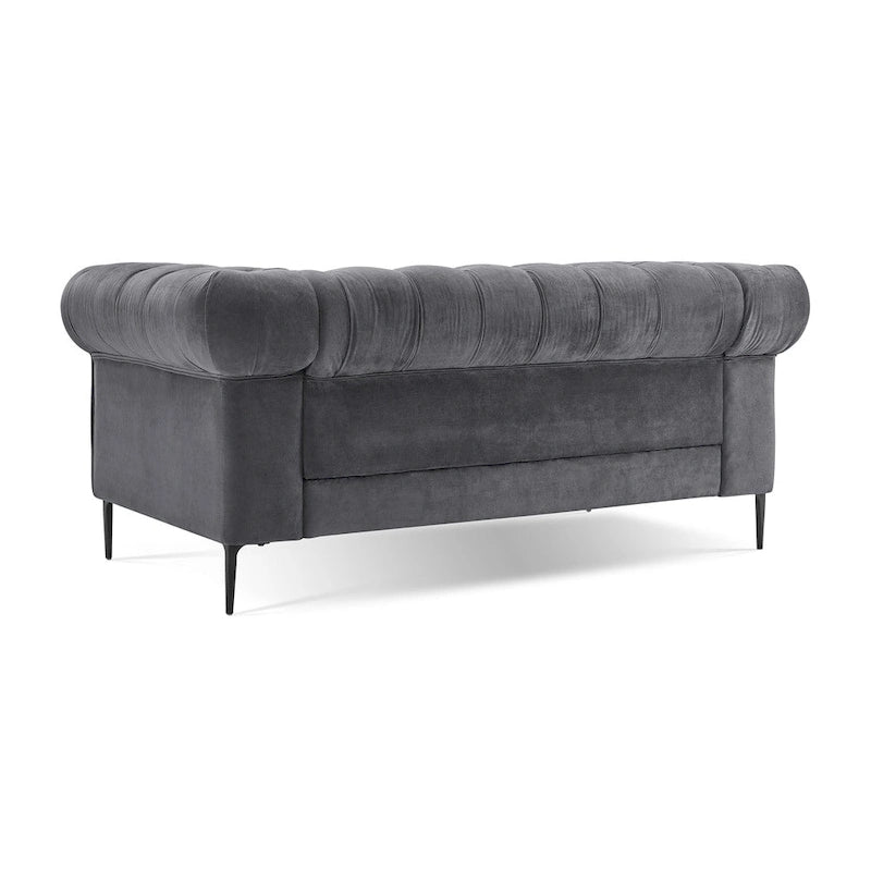 Causeuse Chesterfield en velours touffeté avec accoudoirs roulés